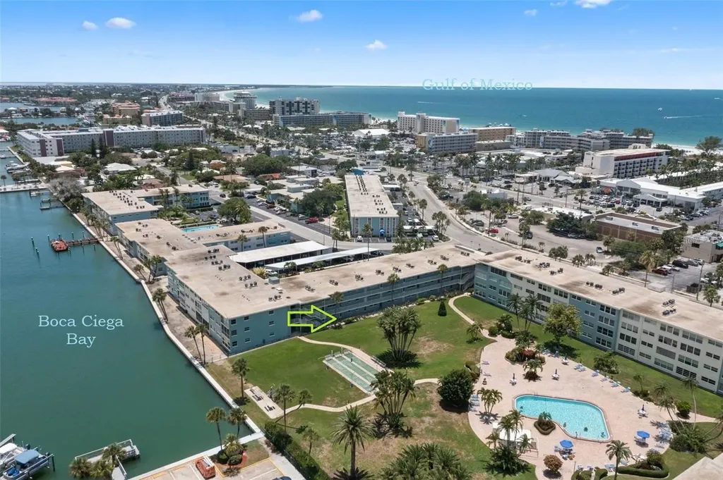 6201 2nd Street E St Pete Beach FL 33706