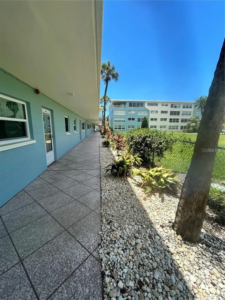 6201 2nd Street E St Pete Beach FL 33706