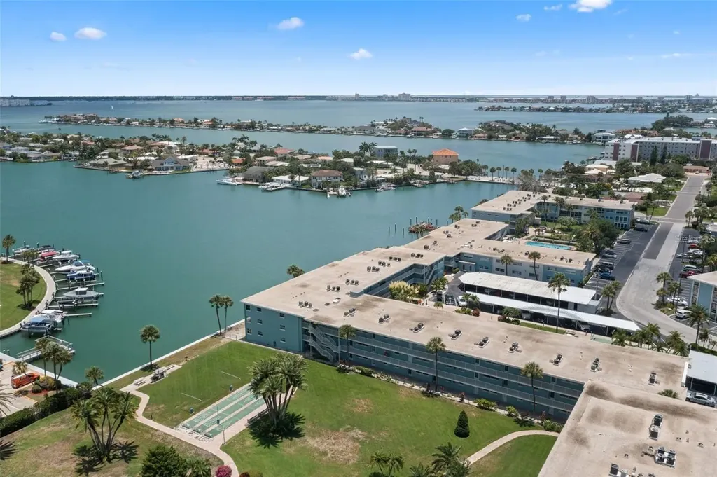 6201 2nd Street E St Pete Beach FL 33706
