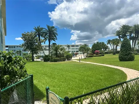 6201 2nd Street E St Pete Beach FL 33706