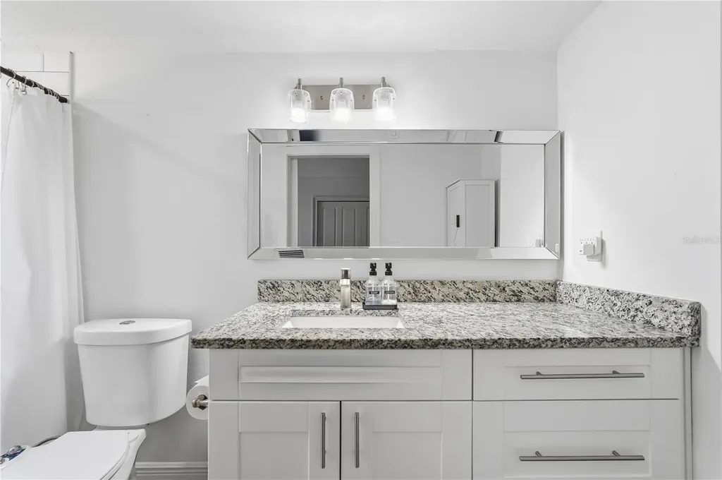4339 58th Avenue N St Petersburg FL 33714