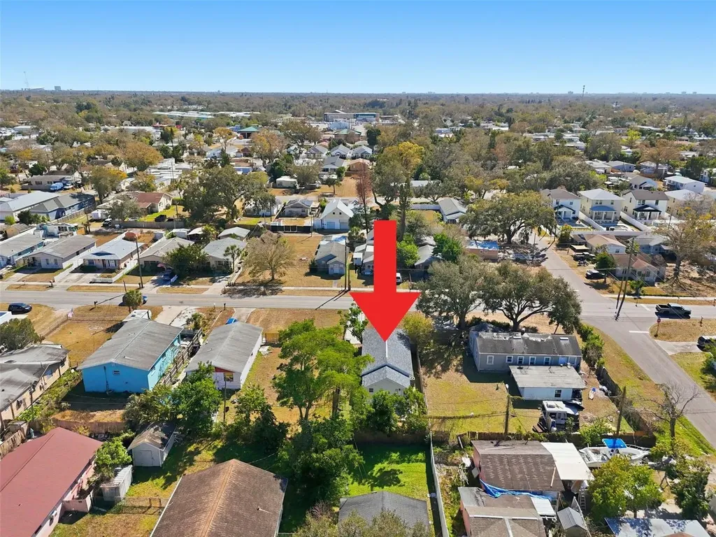 4339 58th Avenue N St Petersburg FL 33714