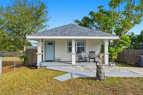 4339 58th Avenue N St Petersburg FL 33714