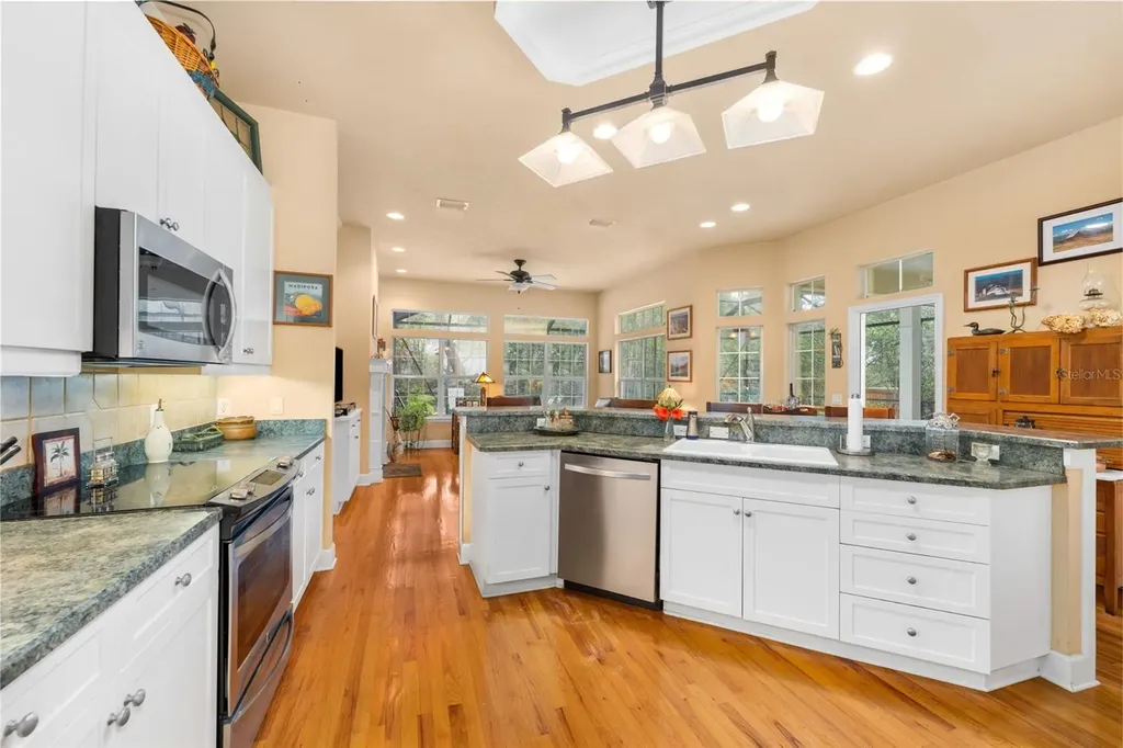 9440 SW 35th Lane Gainesville FL 32608