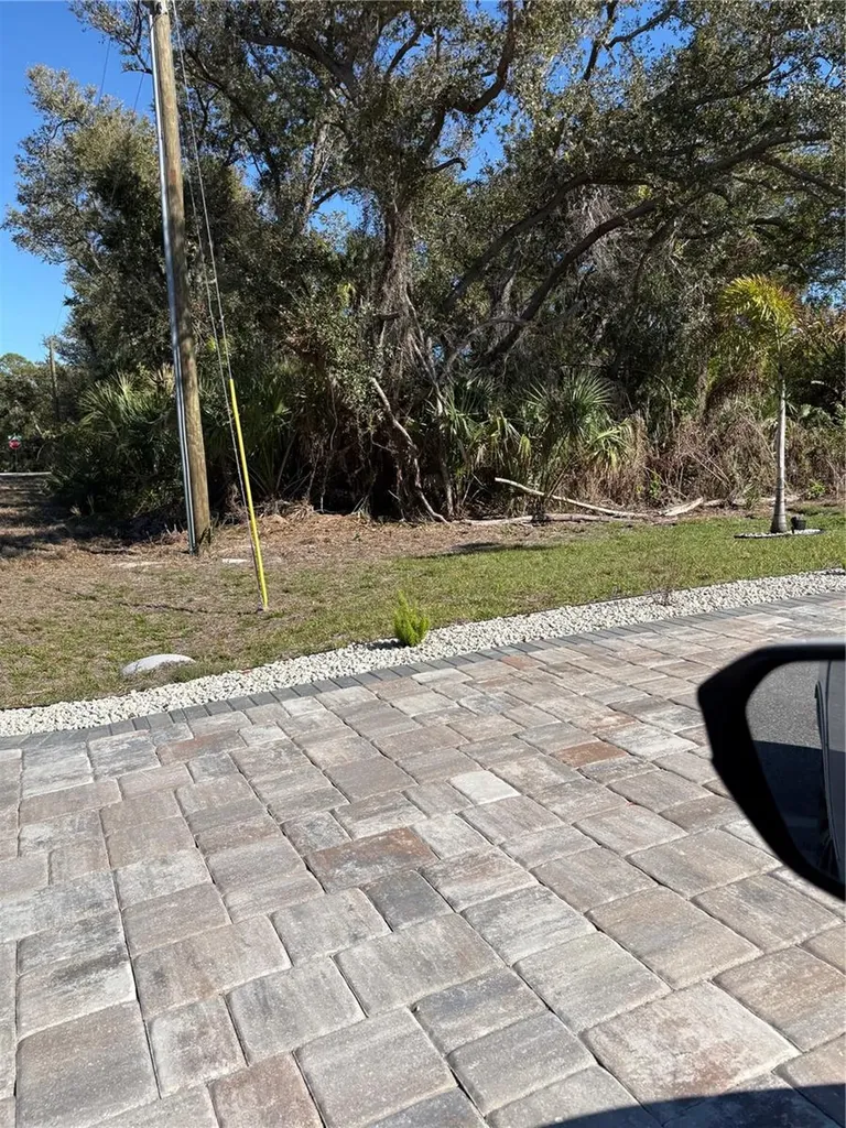 2049 Cornelius Boulevard Port Charlotte FL 33953