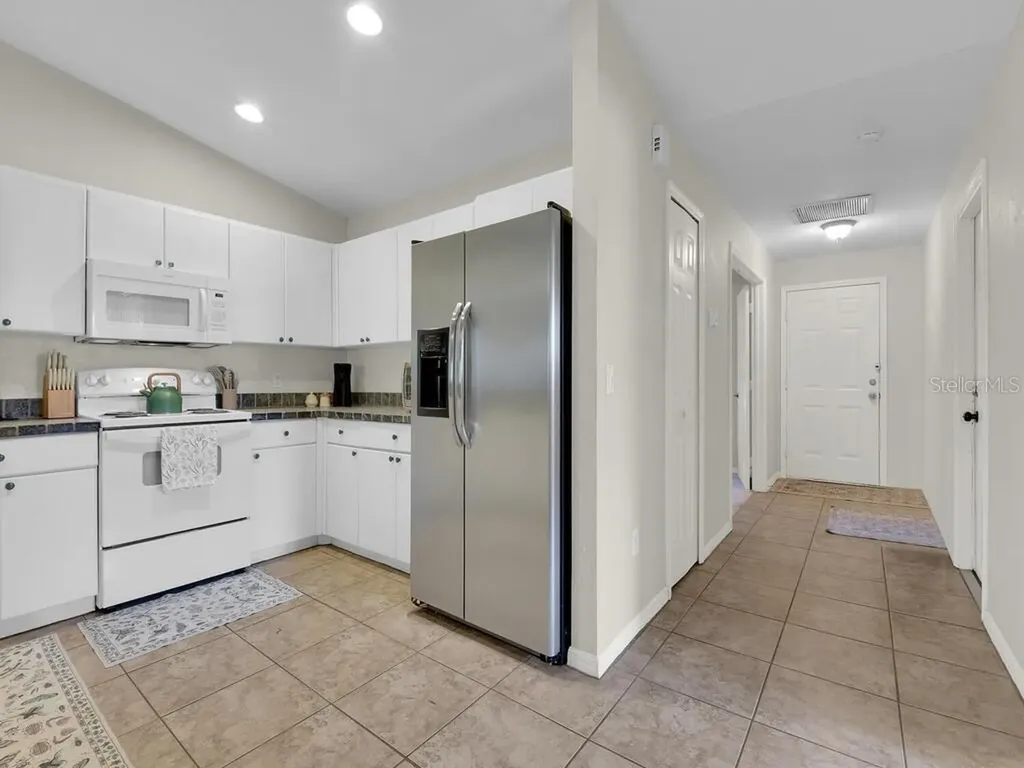 1208/1210 SE 24th Avenue Cape Coral FL 33990
