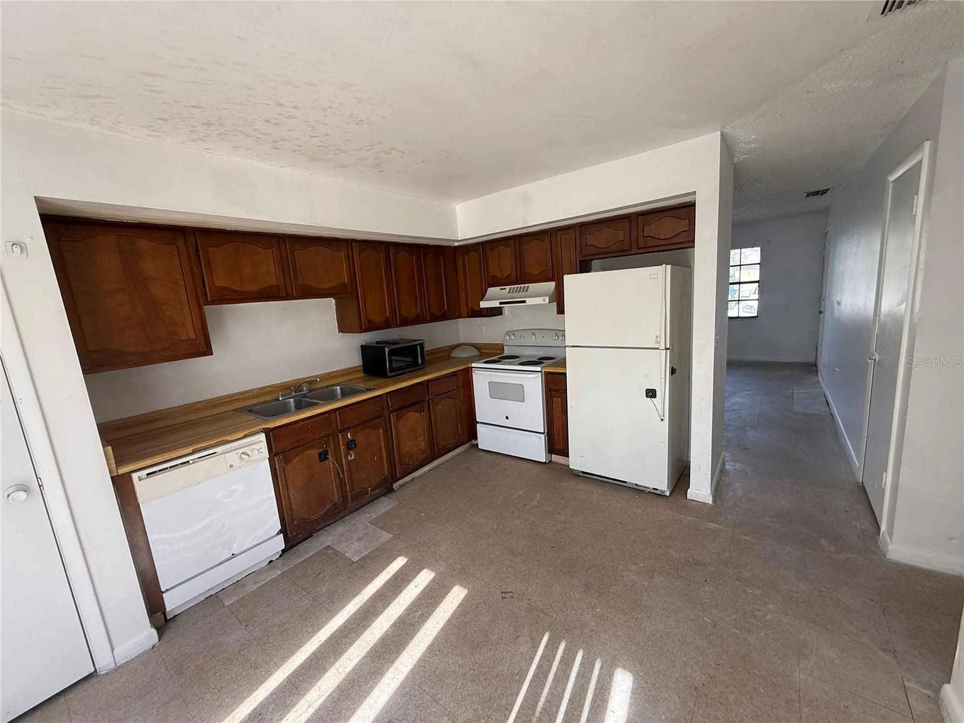 1305-1307 Fairway Drive Lakeland FL 33801