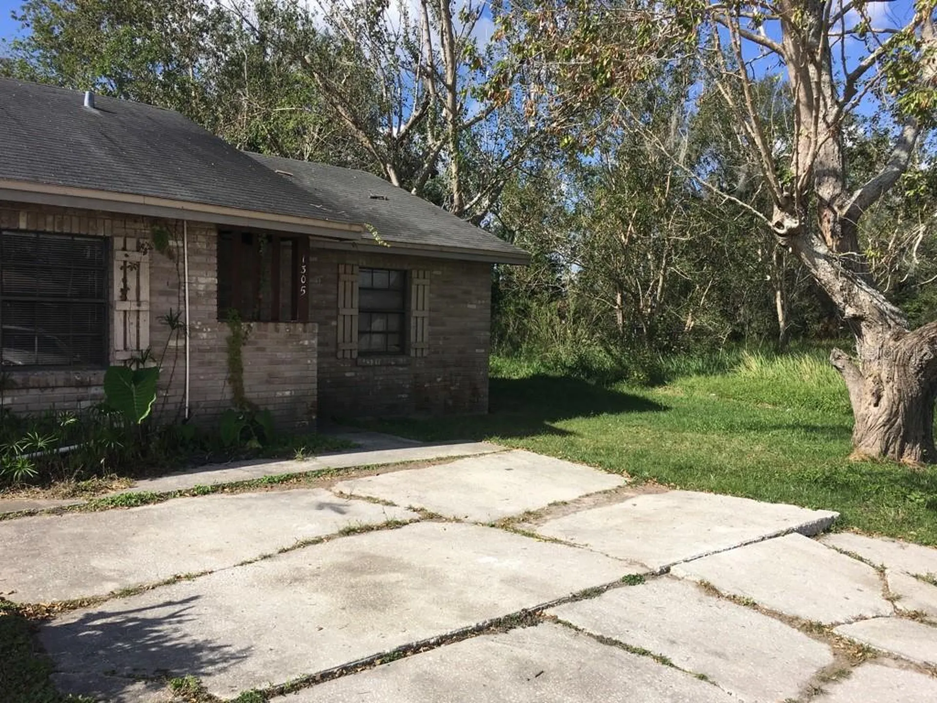 1305-1307 Fairway Drive Lakeland FL 33801