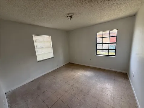 1305-1307 Fairway Drive Lakeland FL 33801
