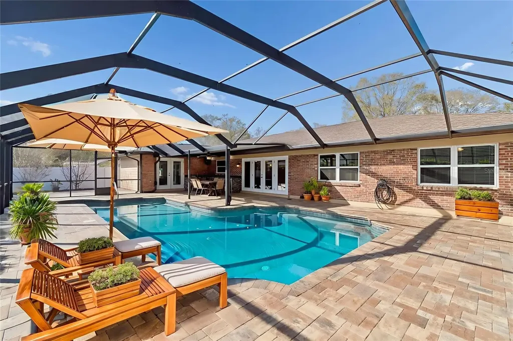 3106 Lake Ellen Drive Tampa FL 33618