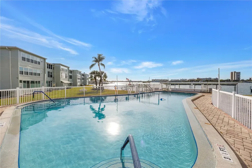 1868 Shore Drive S South Pasadena FL 33707