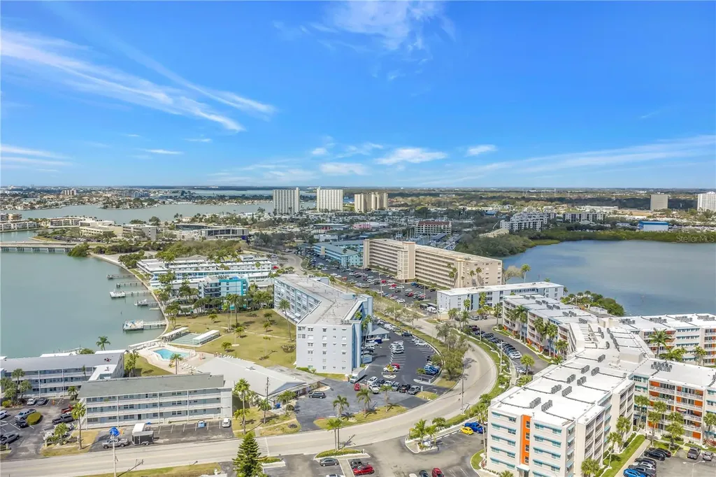 1868 Shore Drive S South Pasadena FL 33707