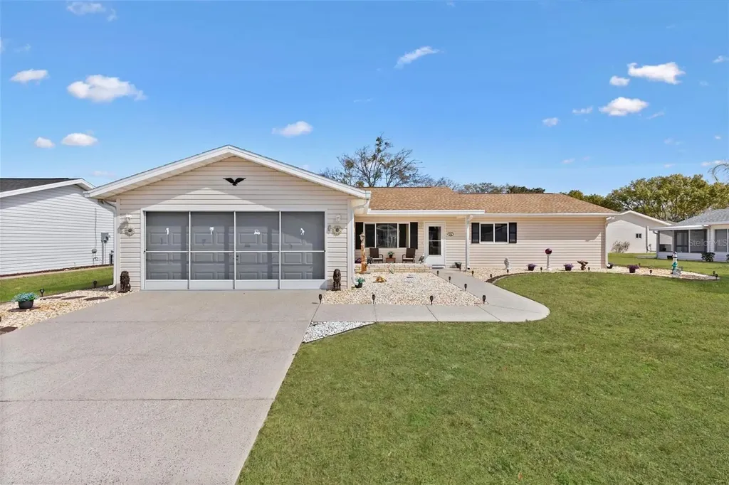 17587 SE 96th Court Summerfield FL 34491