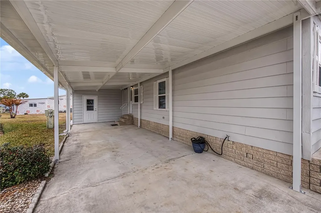 720 Butterfield Circle Englewood FL 34223