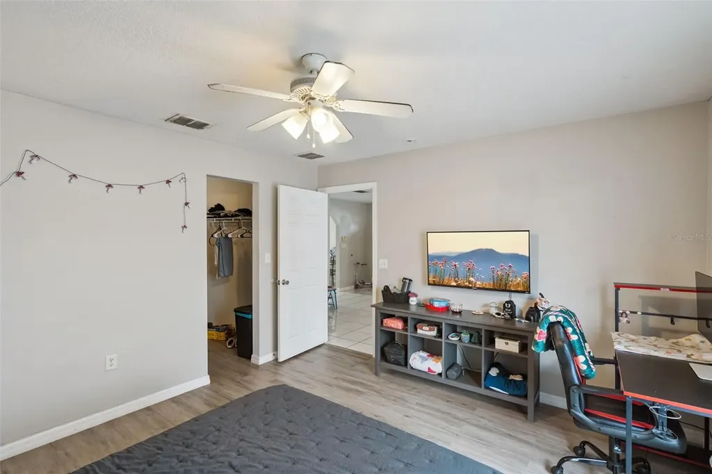 303 Azincourt Lane Kissimmee FL 34759