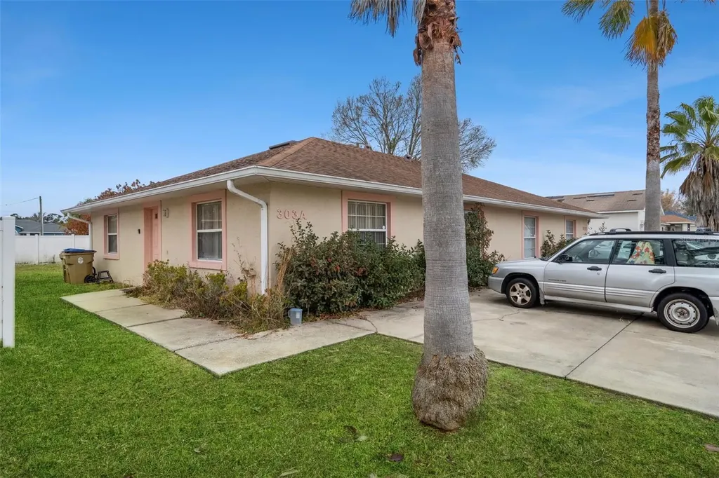 303 Azincourt Lane Kissimmee FL 34759