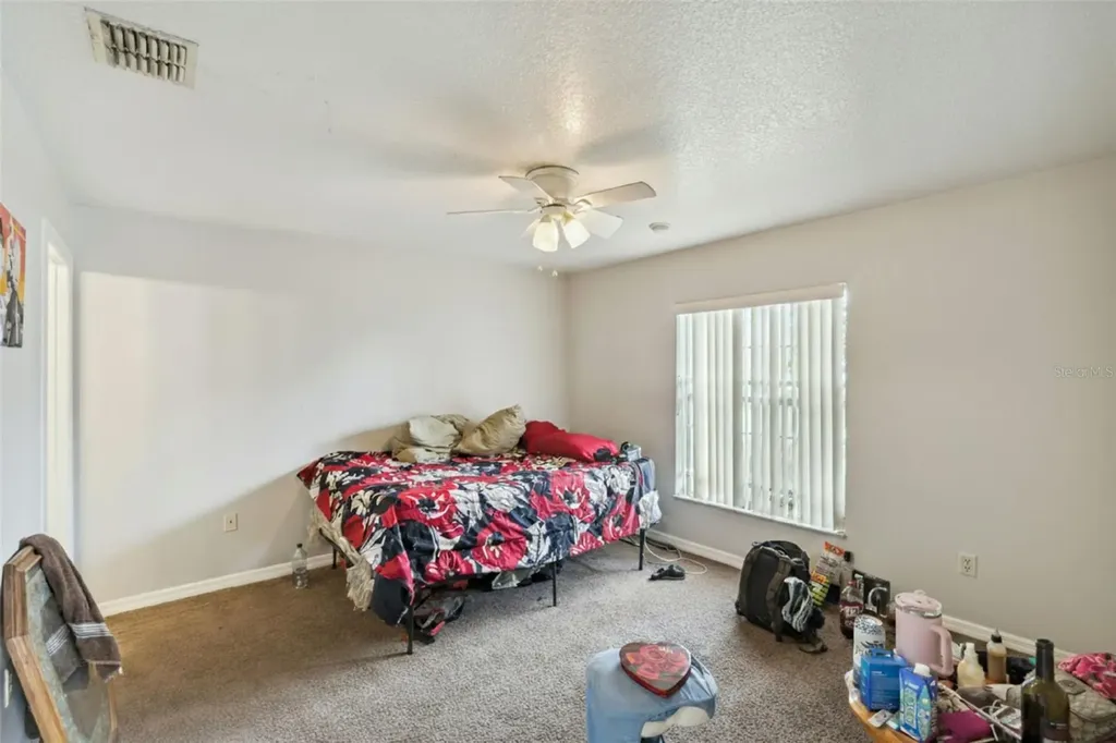 303 Azincourt Lane Kissimmee FL 34759