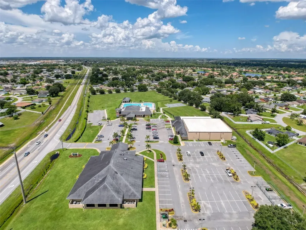 303 Azincourt Lane Kissimmee FL 34759