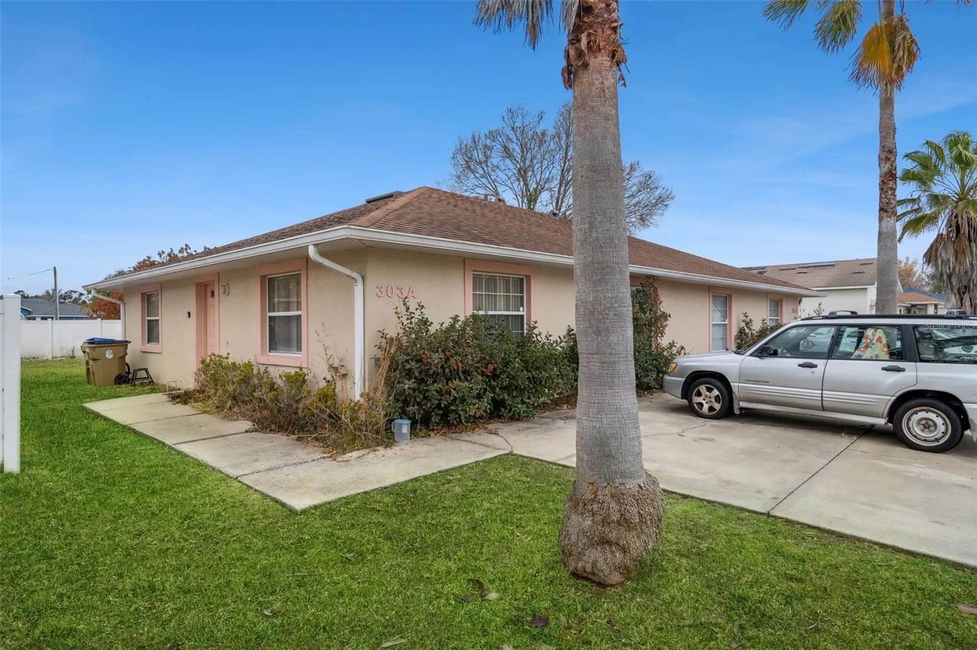 303 Azincourt Lane Kissimmee FL 34759