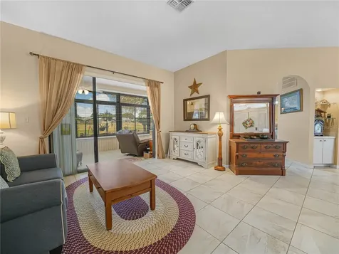 5888 Sandpipers Drive Lakeland FL 33809