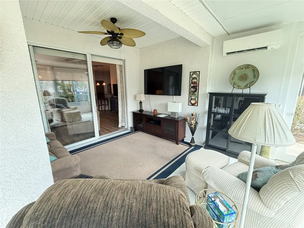 2052 Inverness Greens Drive Sun City Center FL 33573