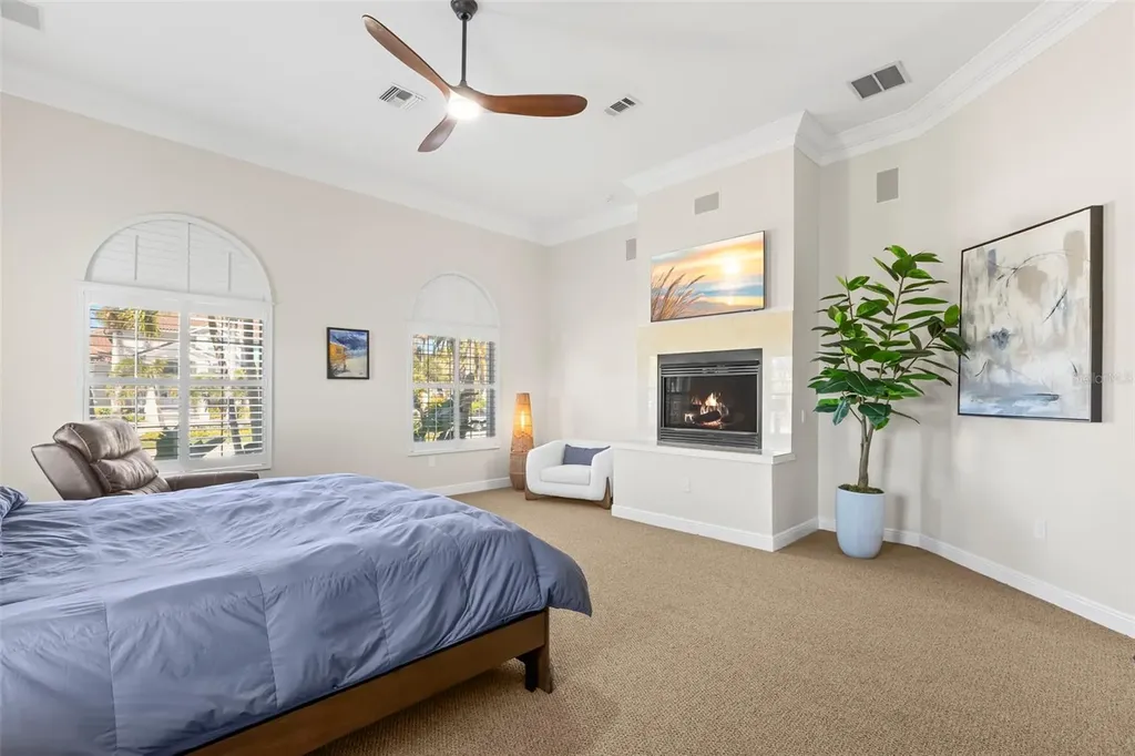 5264 61st Avenue S St Petersburg FL 33715