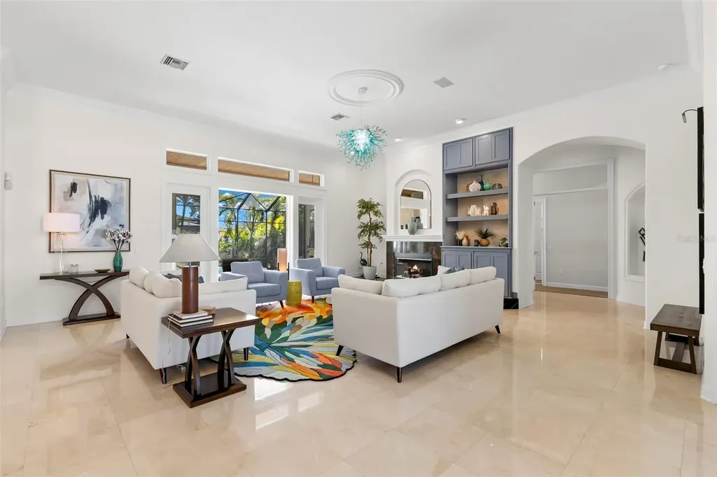 5264 61st Avenue S St Petersburg FL 33715