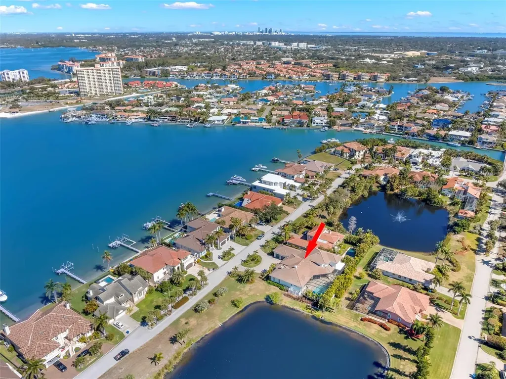 5264 61st Avenue S St Petersburg FL 33715