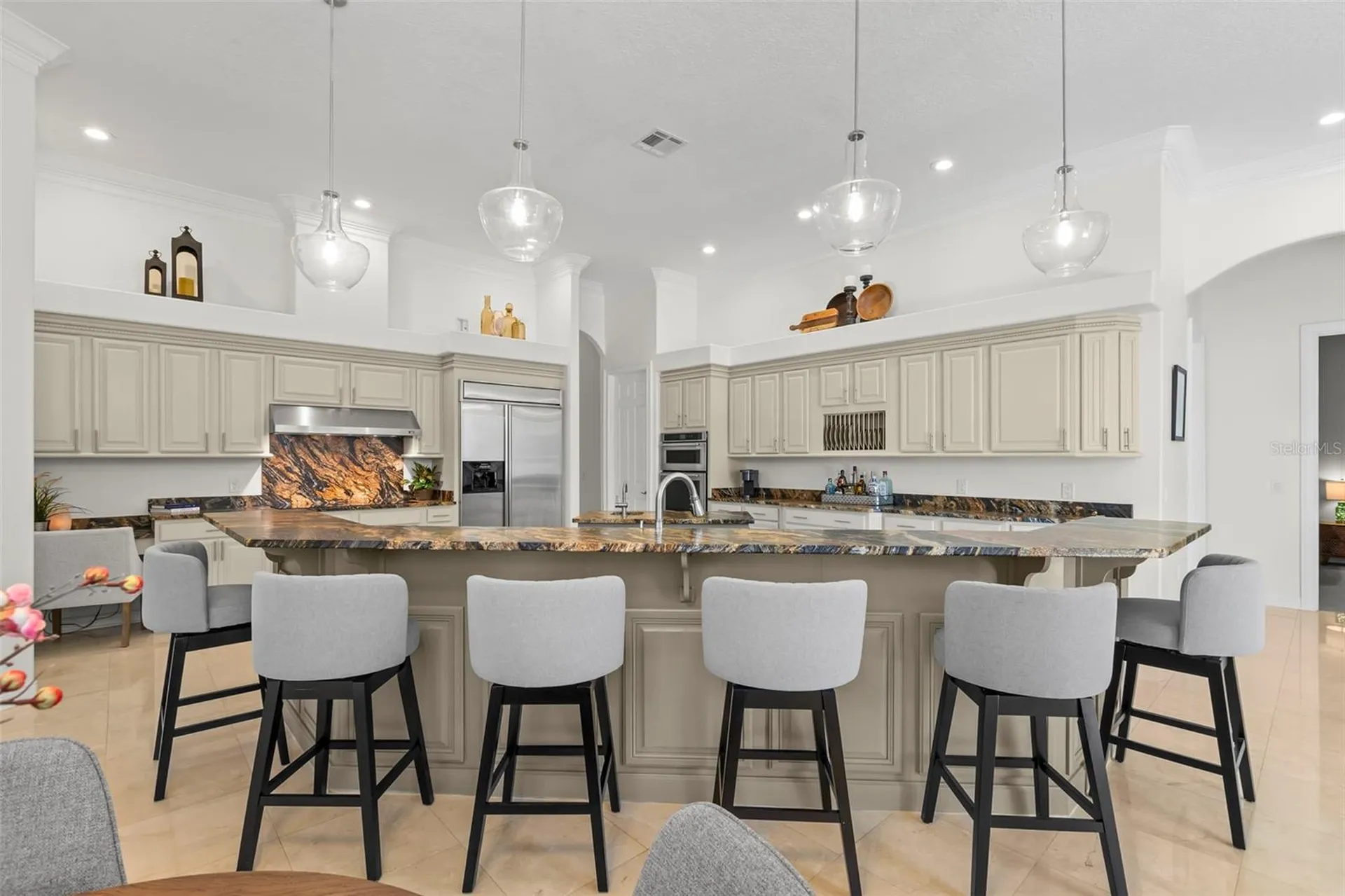 5264 61st Avenue S St Petersburg FL 33715