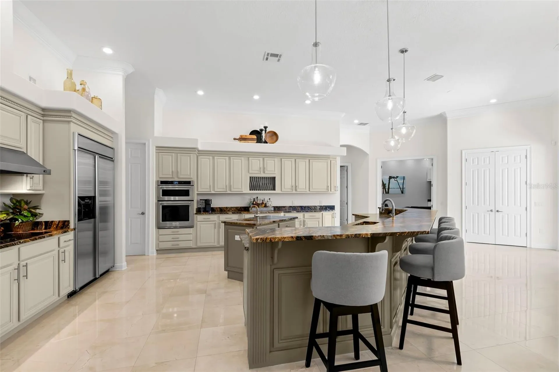 5264 61st Avenue S St Petersburg FL 33715