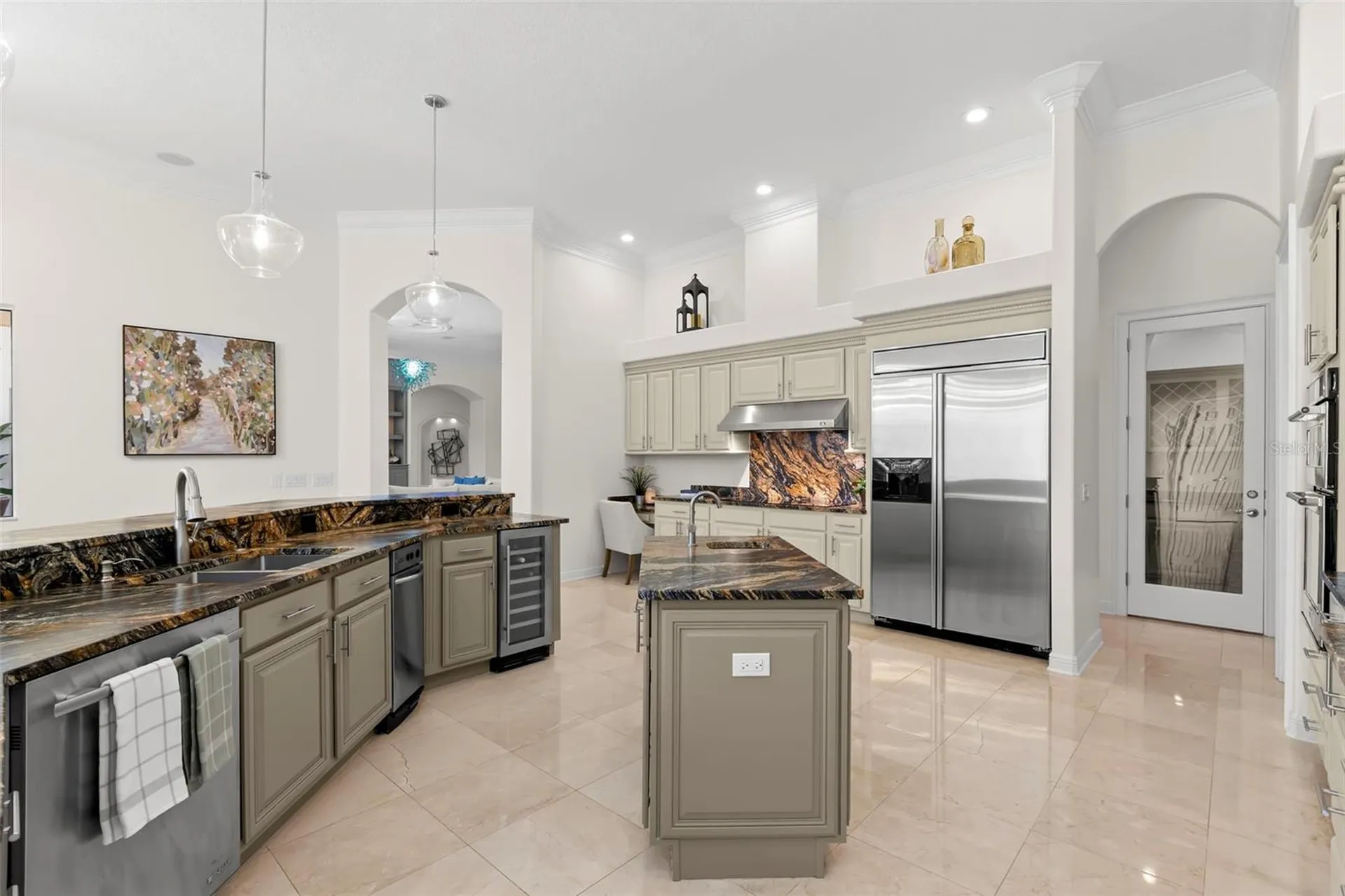 5264 61st Avenue S St Petersburg FL 33715