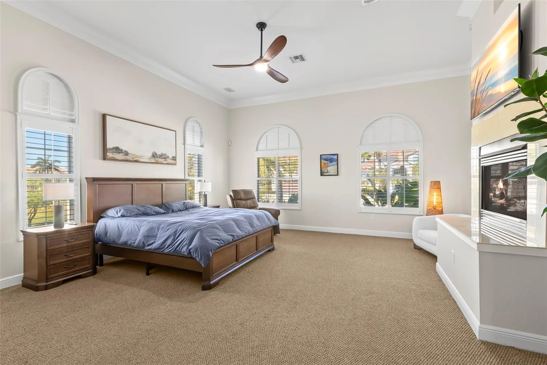 5264 61st Avenue S St Petersburg FL 33715