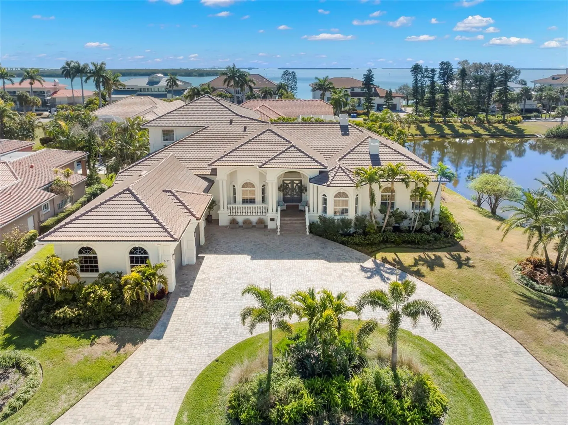 5264 61st Avenue S St Petersburg FL 33715