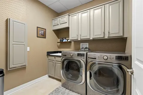 5264 61st Avenue S St Petersburg FL 33715
