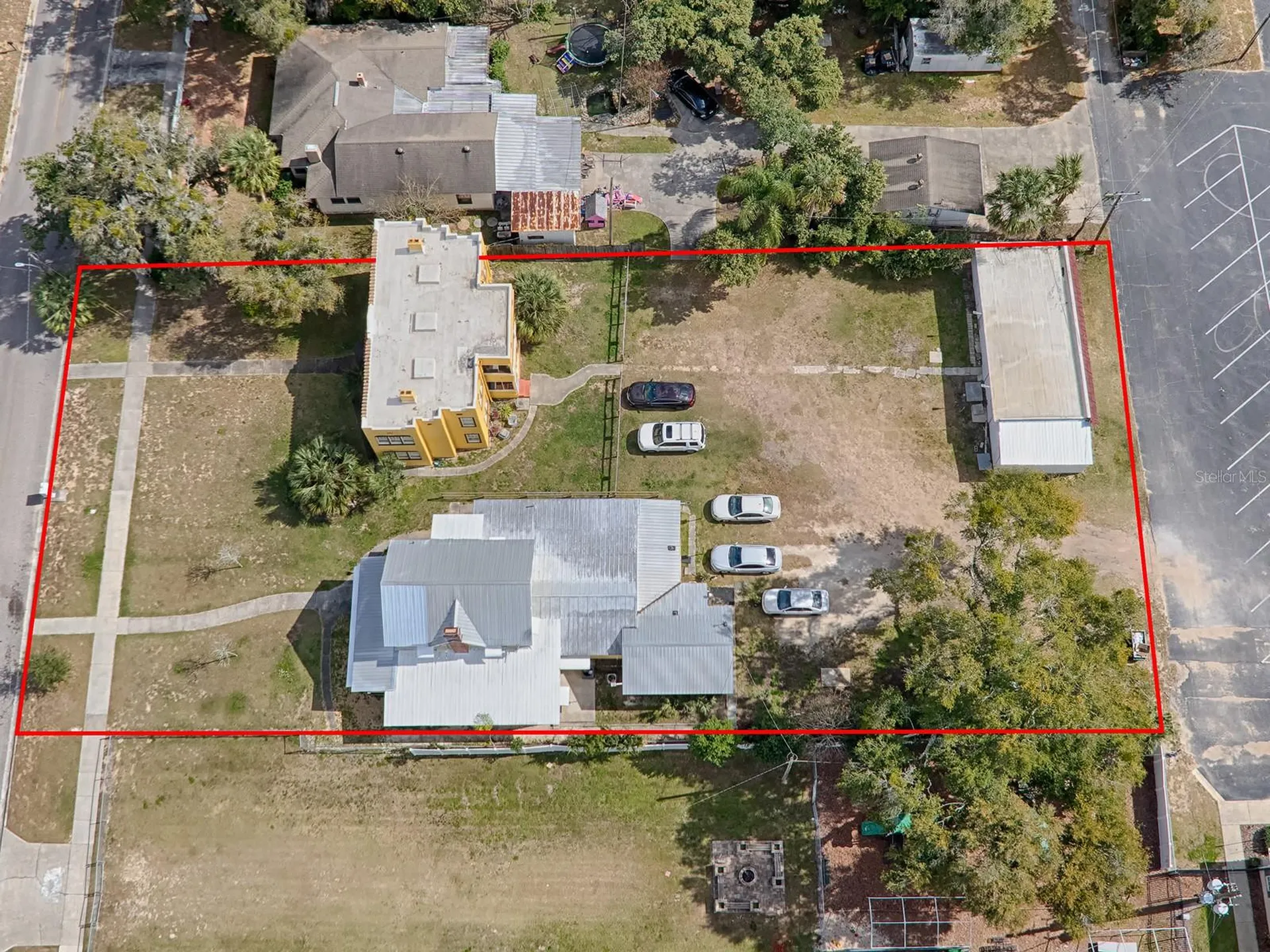 422 & 426 E Citrus Avenue Eustis FL 32726