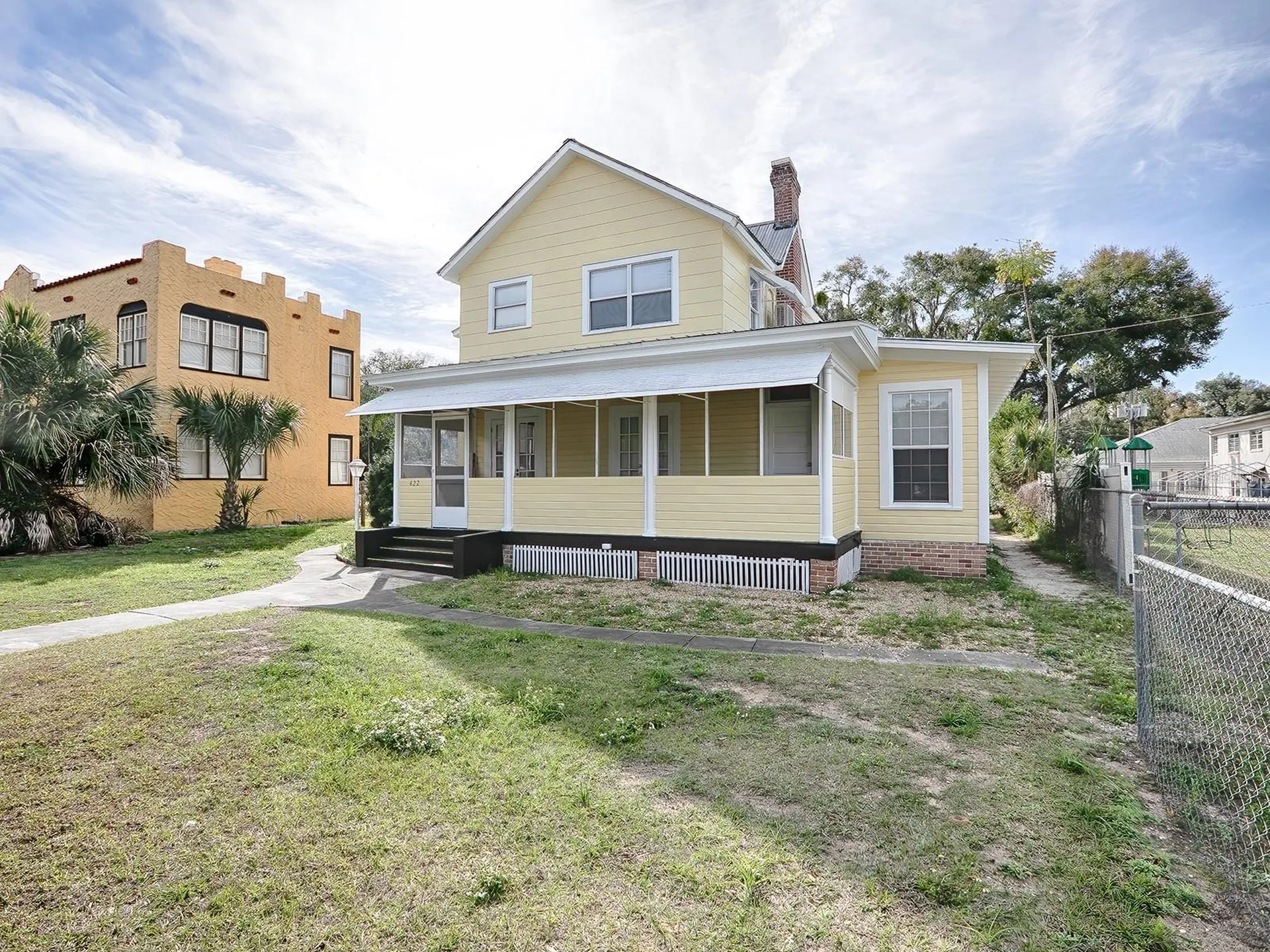 422 & 426 E Citrus Avenue Eustis FL 32726