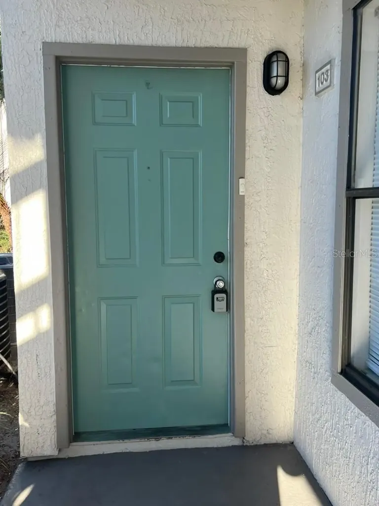 2101 Cascades Boulevard Kissimmee FL 34741