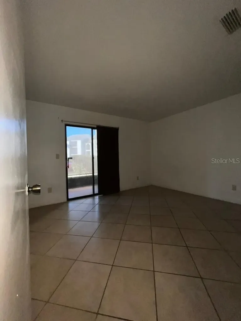 2101 Cascades Boulevard Kissimmee FL 34741