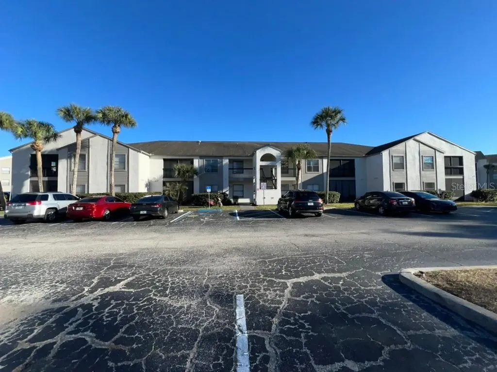 2101 Cascades Boulevard Kissimmee FL 34741