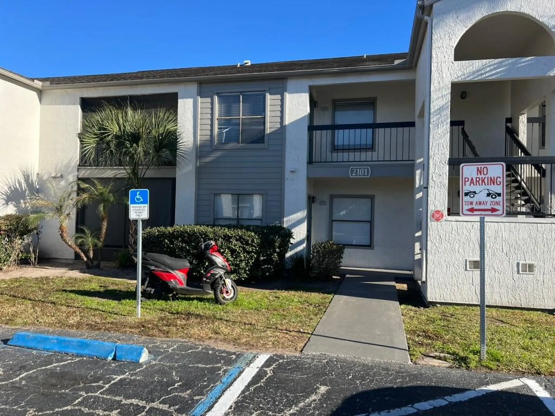 2101 Cascades Boulevard Kissimmee FL 34741
