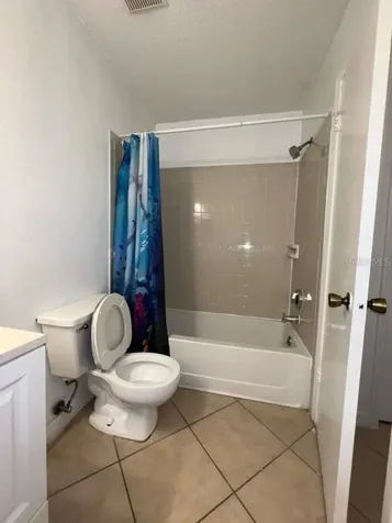 2101 Cascades Boulevard Kissimmee FL 34741
