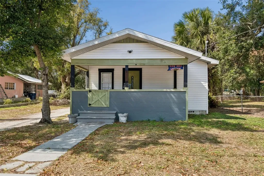 3716 N 35th Street Tampa FL 33610