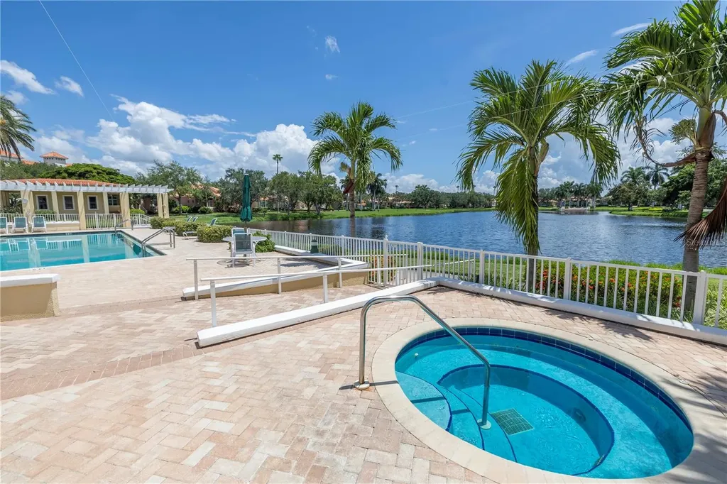 4737 Dolphin Cay Lane S St Petersburg FL 33711