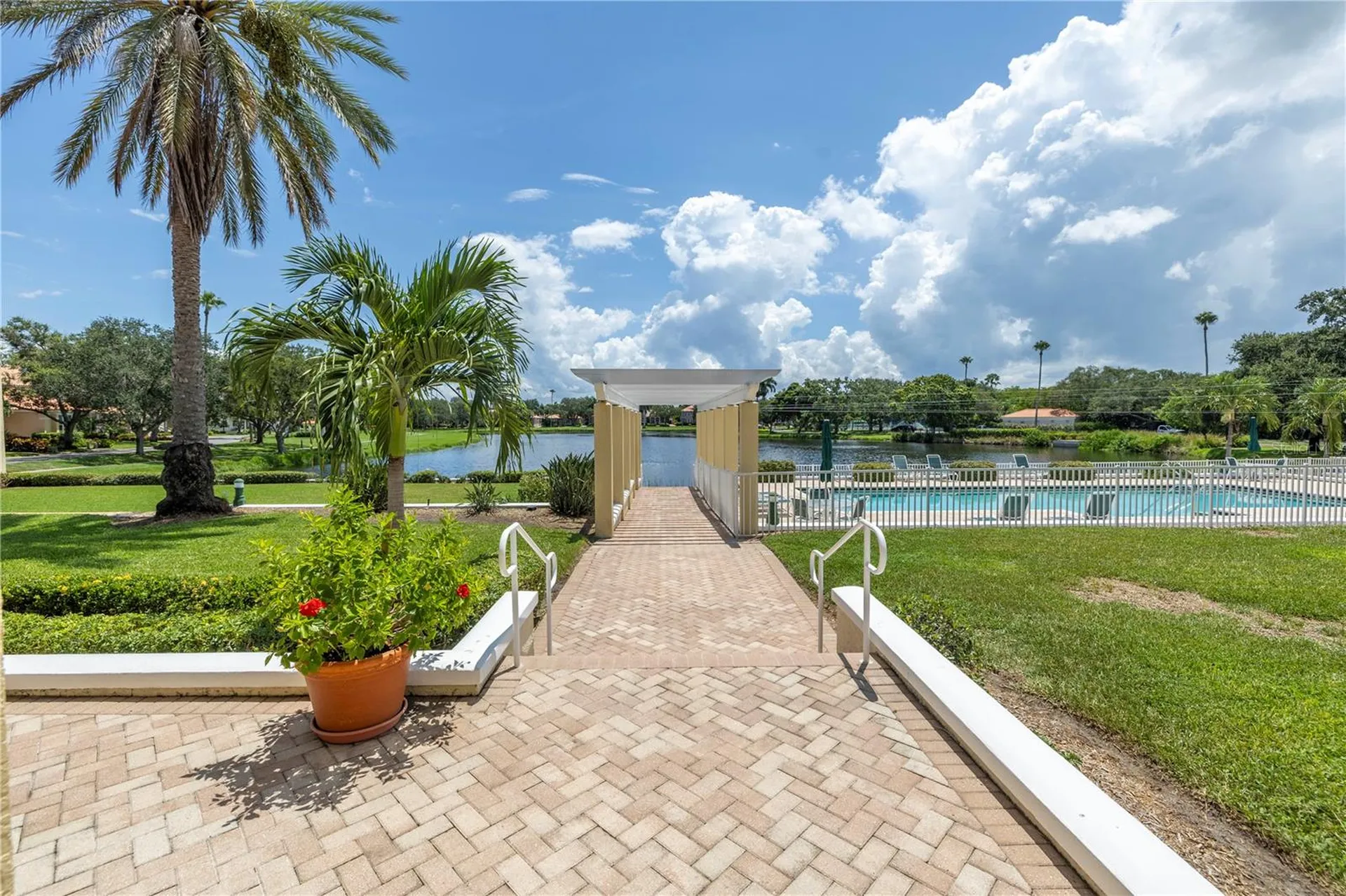 4737 Dolphin Cay Lane S St Petersburg FL 33711