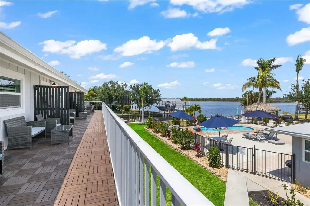 Cape Coral FL 33993