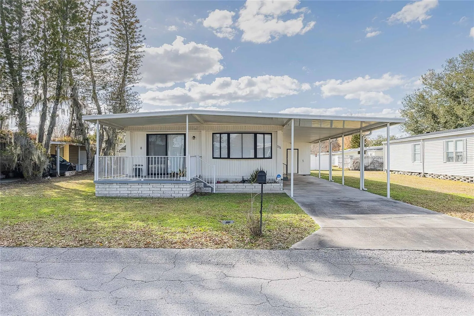 511 Lazy Lake Drive W Lakeland FL 33801