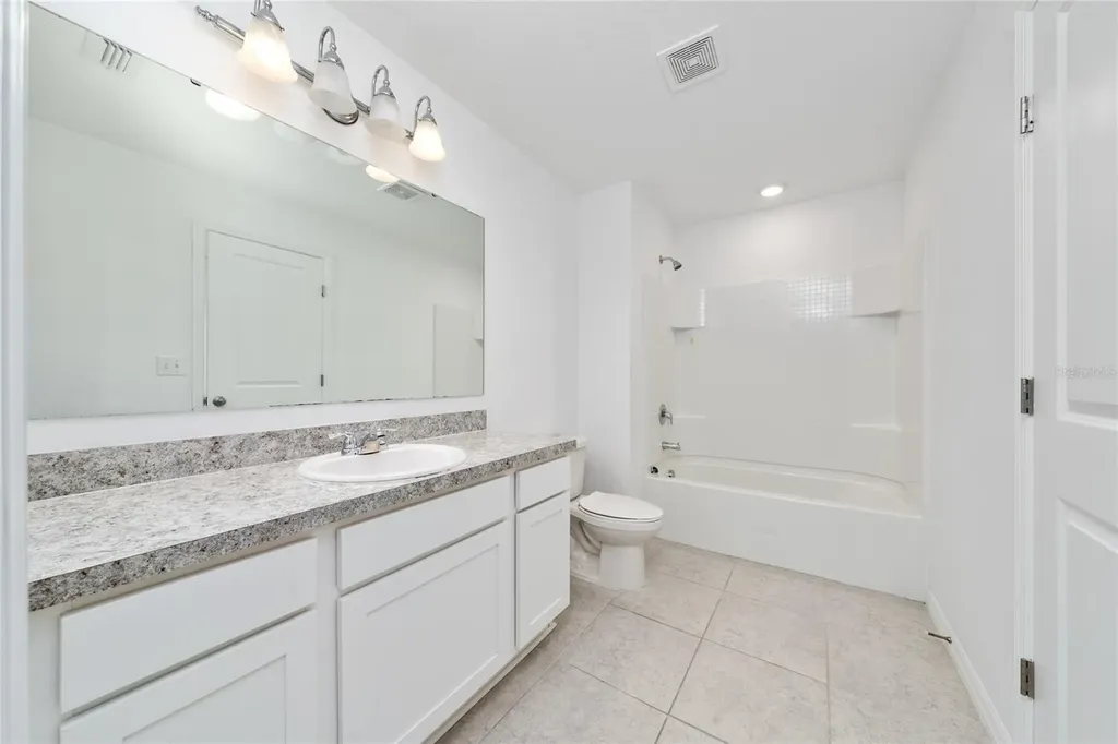 221 Mandovi Street Davenport FL 33837