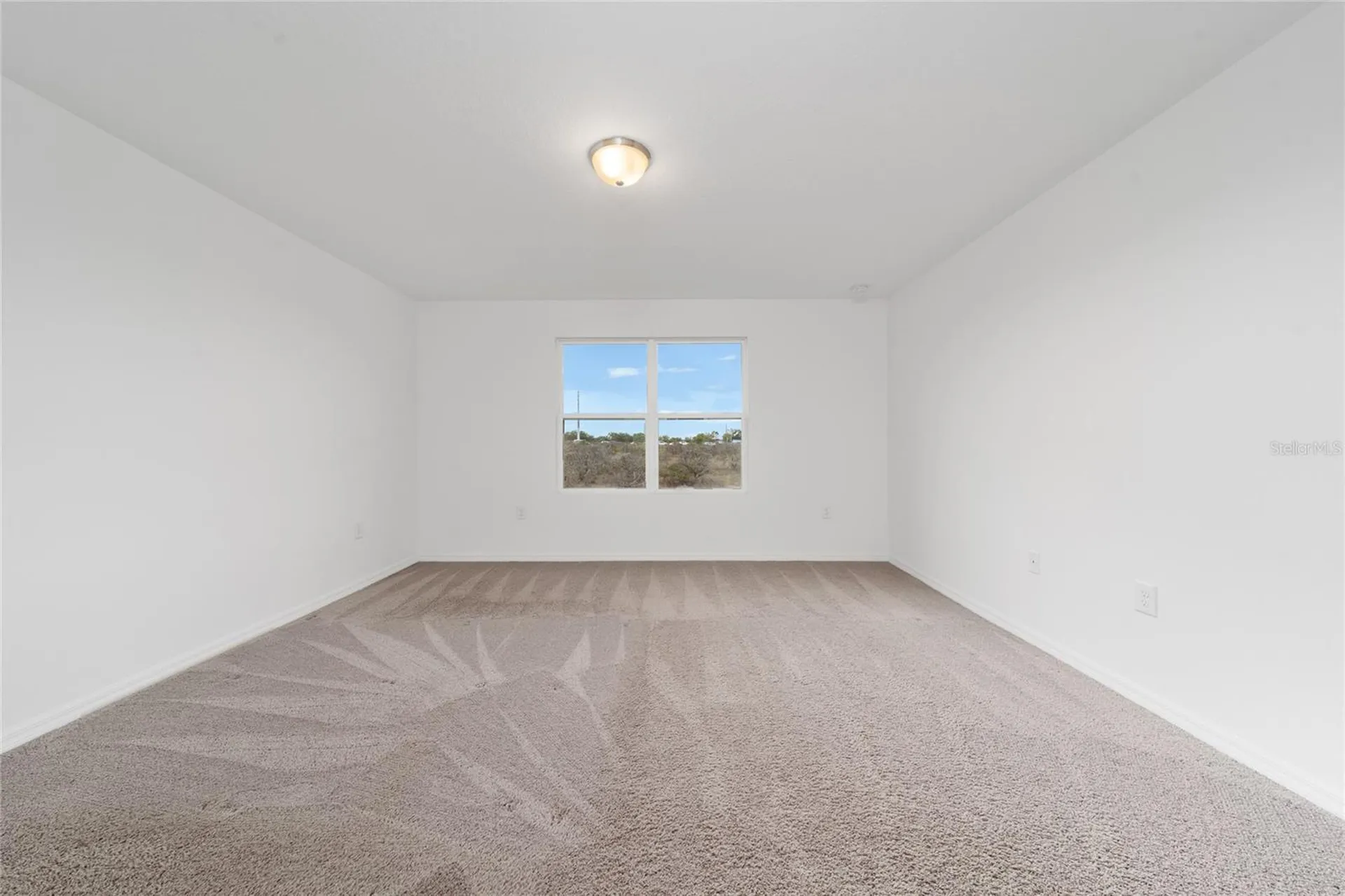 221 Mandovi Street Davenport FL 33837