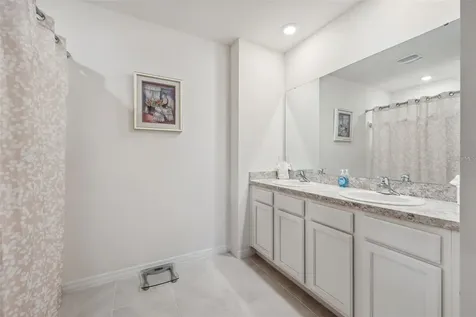 723 Chinoy Road Davenport FL 33837