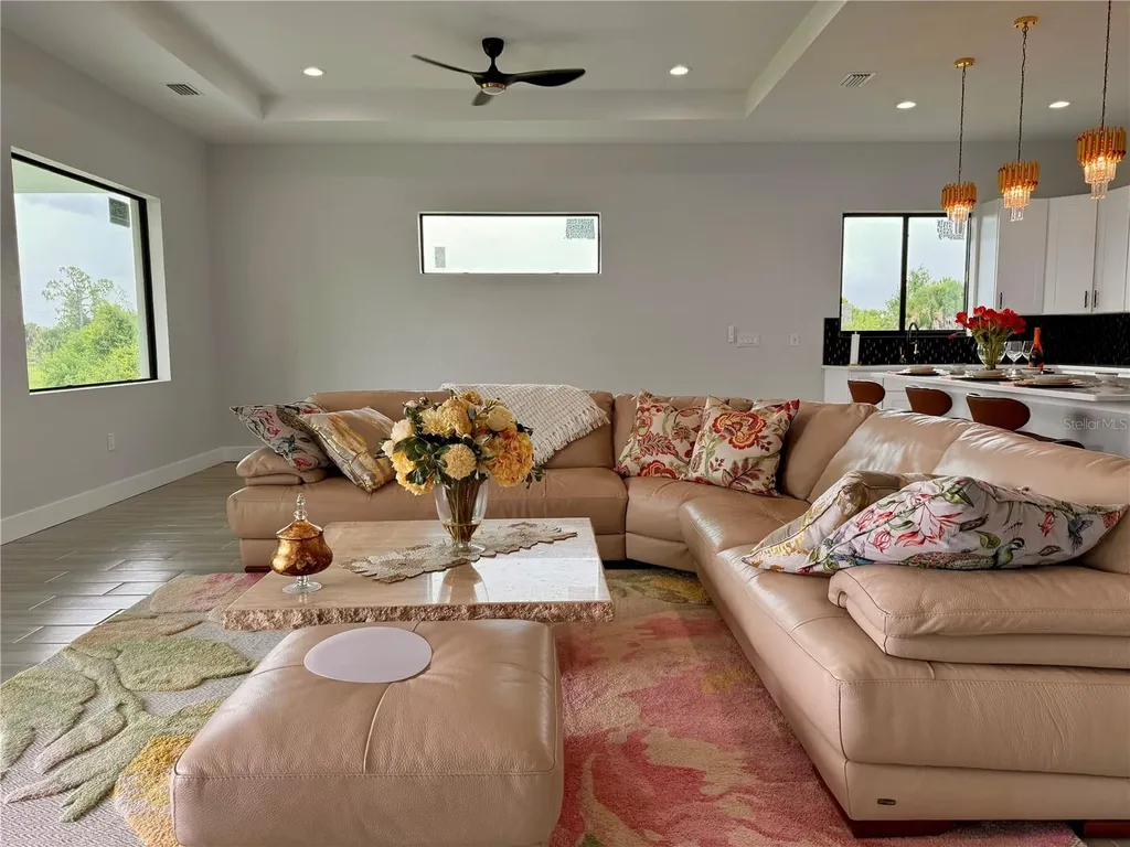 178 Lime Tree Park Rotonda West FL 33947